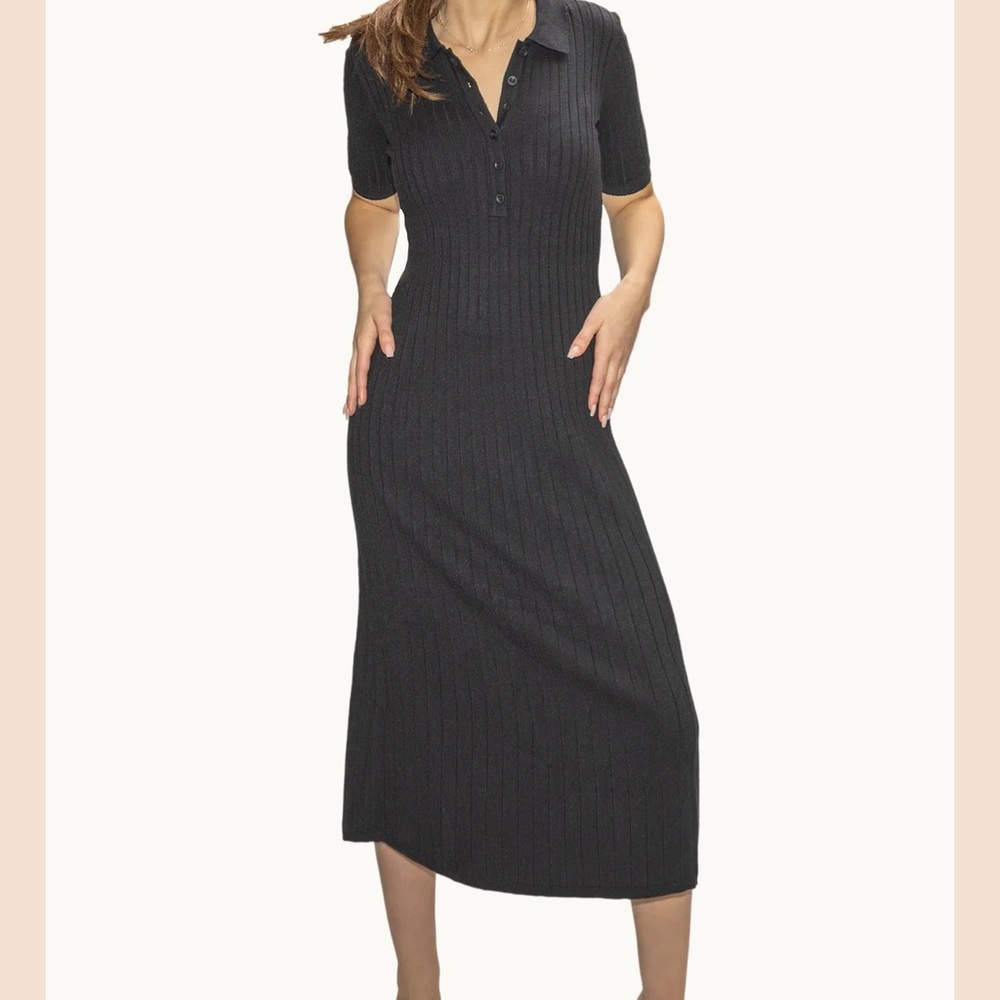 Elegant Black Ribbed Dress